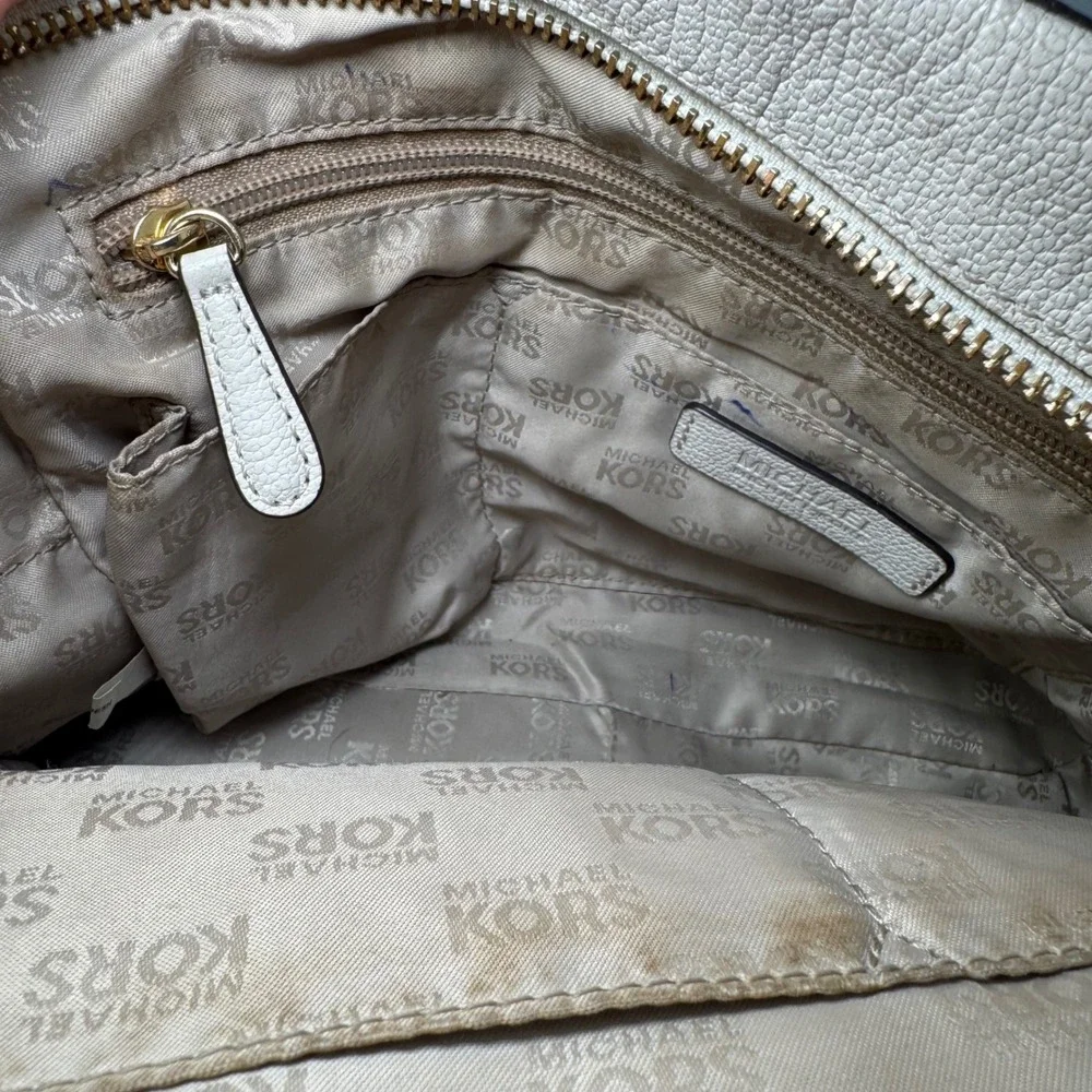 Michael Kors Double Zip Top Handle Satchel Handbag Cream Pebbled Leather & Strap